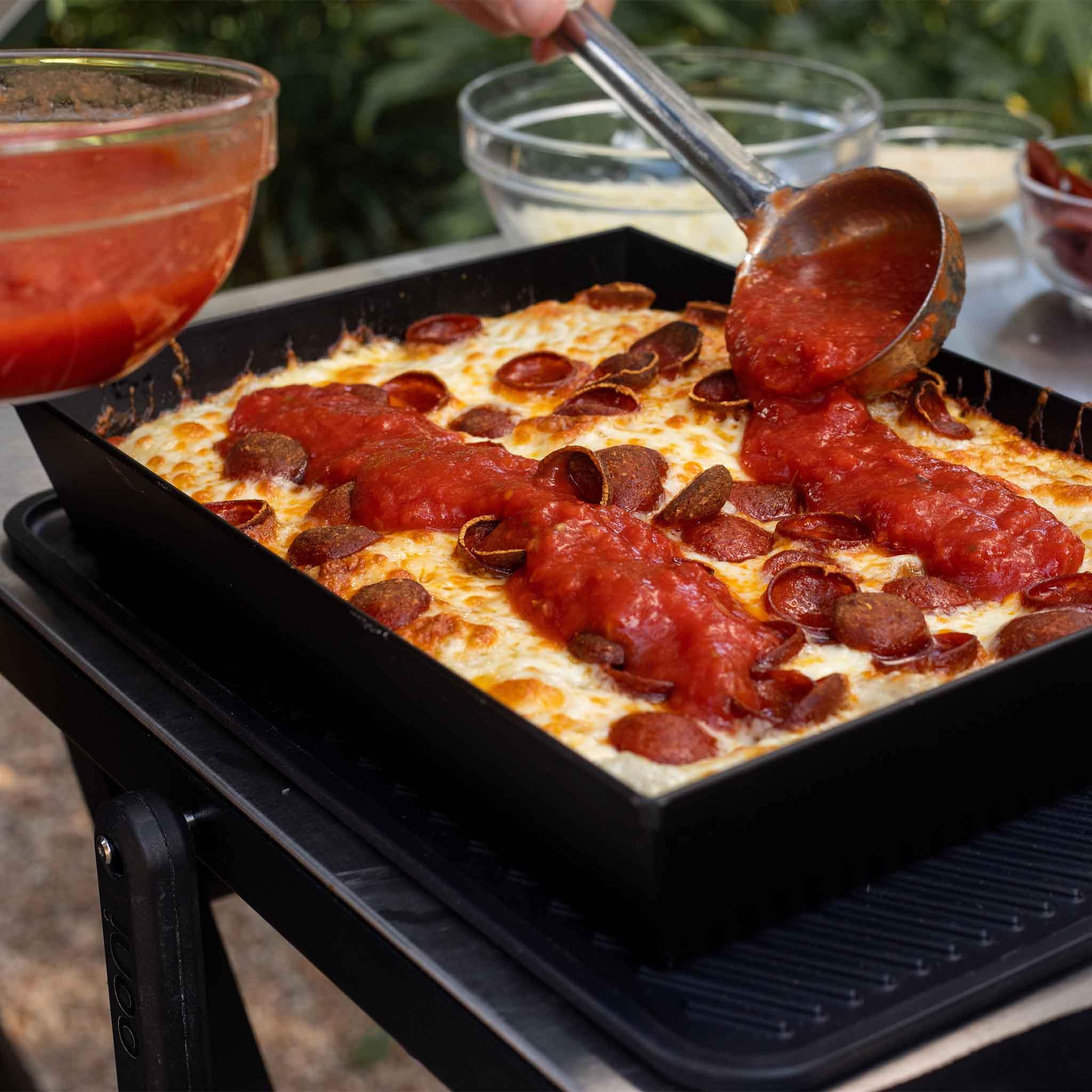 Ooni Detroit-Style Pizza Pan - Image 9